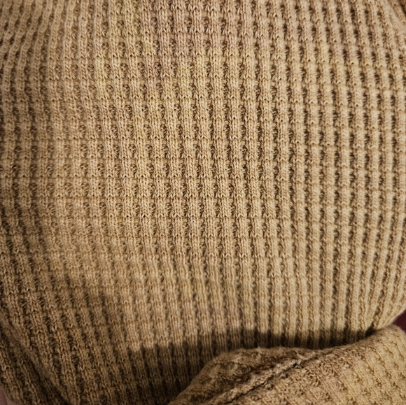 Aerie waffle cut button up in tan - Picture 5 of 6